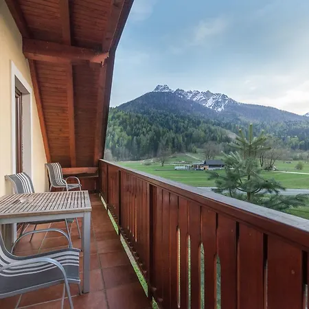 Planina Apartment *